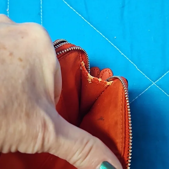 Coach wristlet. Euc - Picture 5 of 6